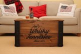 Uncle Joe´s Truhe Whisky Couchtisch Truhentisch im Vintage Shabby chic Style aus Massiv-Holz in braun mit Stauraum und Deckel Holzkiste Beistelltisch Landhaus Wohnzimmertisch Holztisch nussbaum - 1